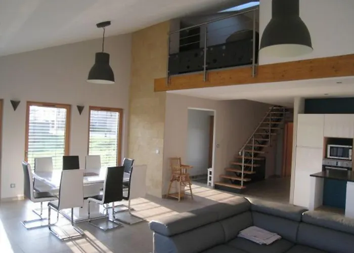 Contemporain En Ecovillage Avec Grande Terrasse Et Proximite Attractions, 3 Chambres, Pmr - Fr-1-584-123 Semesterbostad Ville-sur-Yron